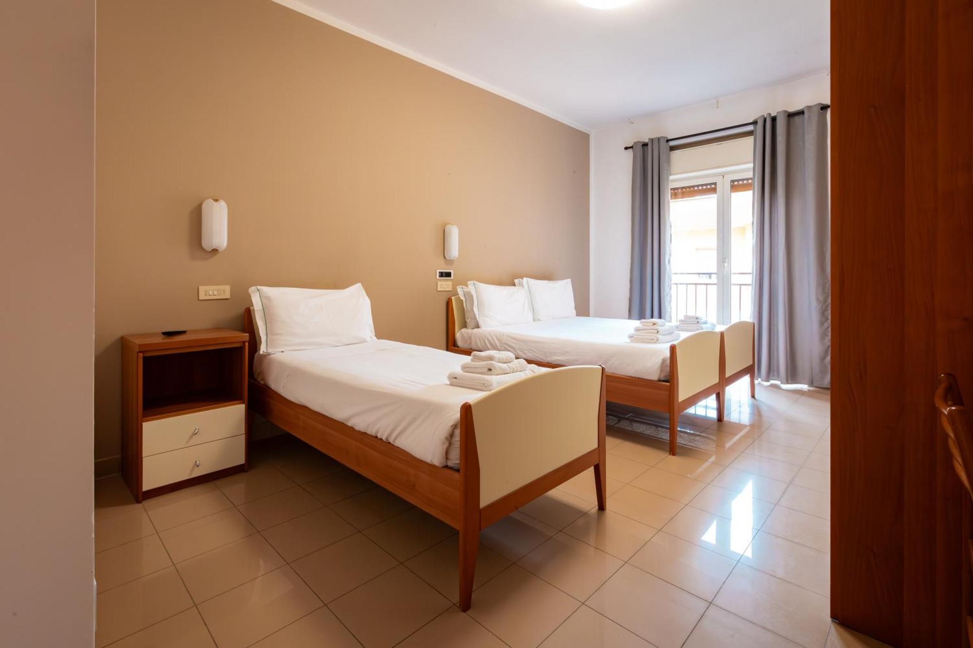 Hostel Ah Roma Zewnętrze zdjęcie