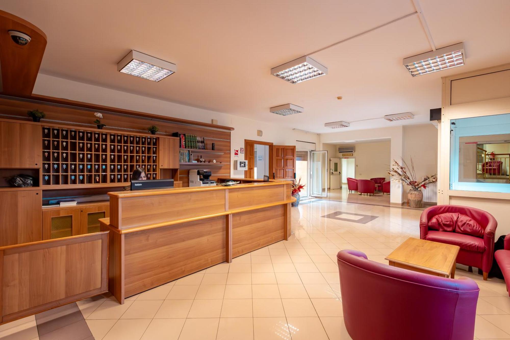 Hostel Ah Roma Zewnętrze zdjęcie