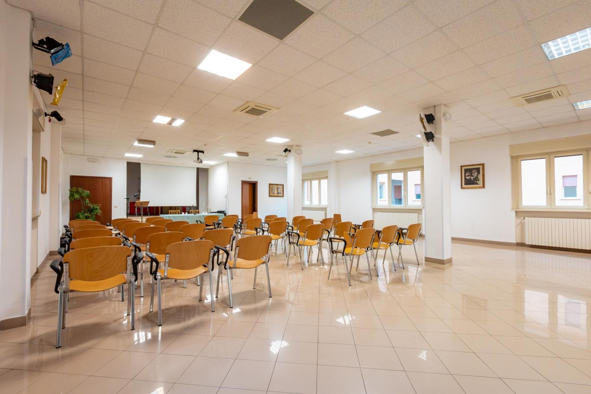 Hostel Ah Roma Zewnętrze zdjęcie