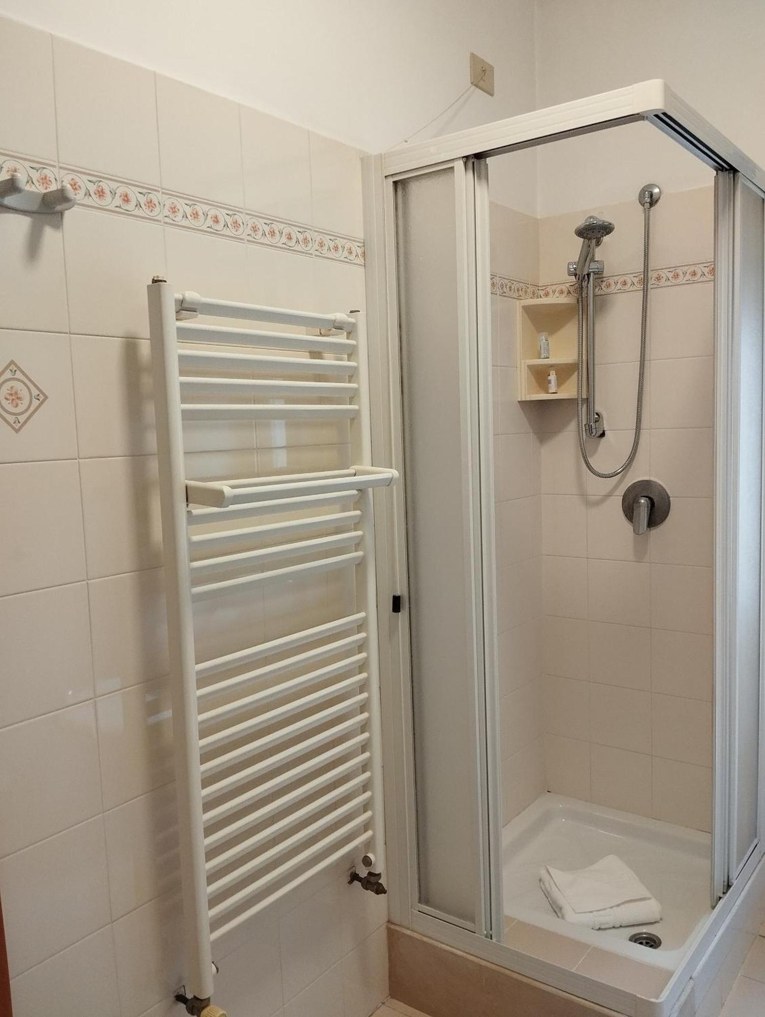 Hostel Ah Roma Zewnętrze zdjęcie