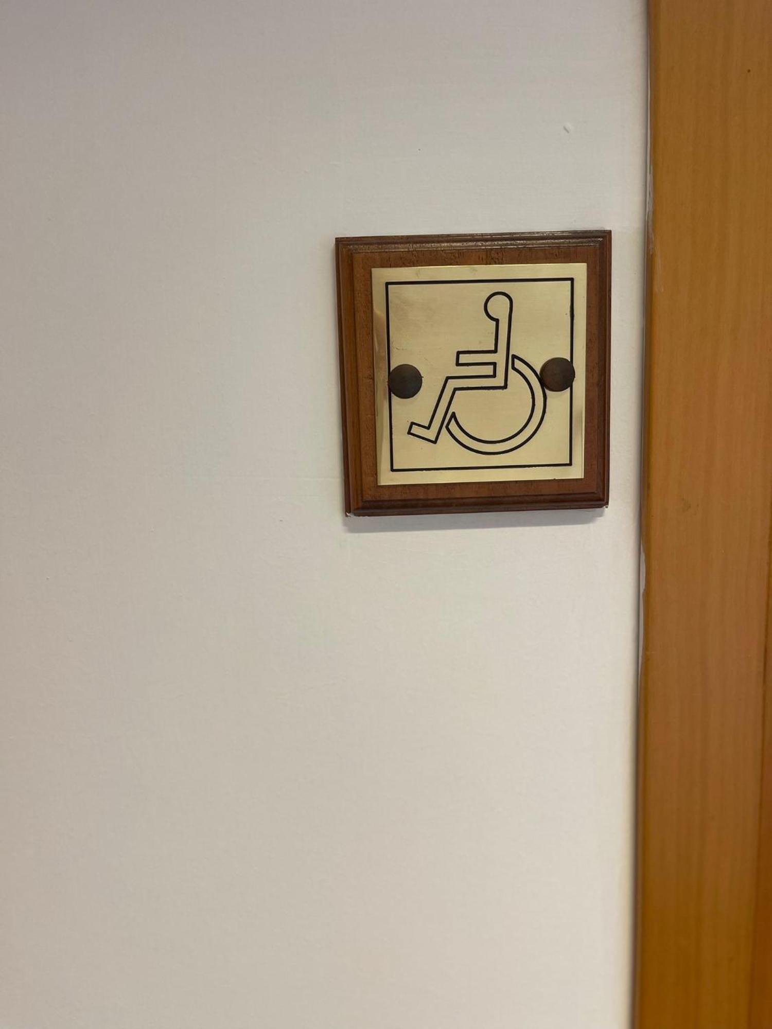 Hostel Ah Roma Zewnętrze zdjęcie
