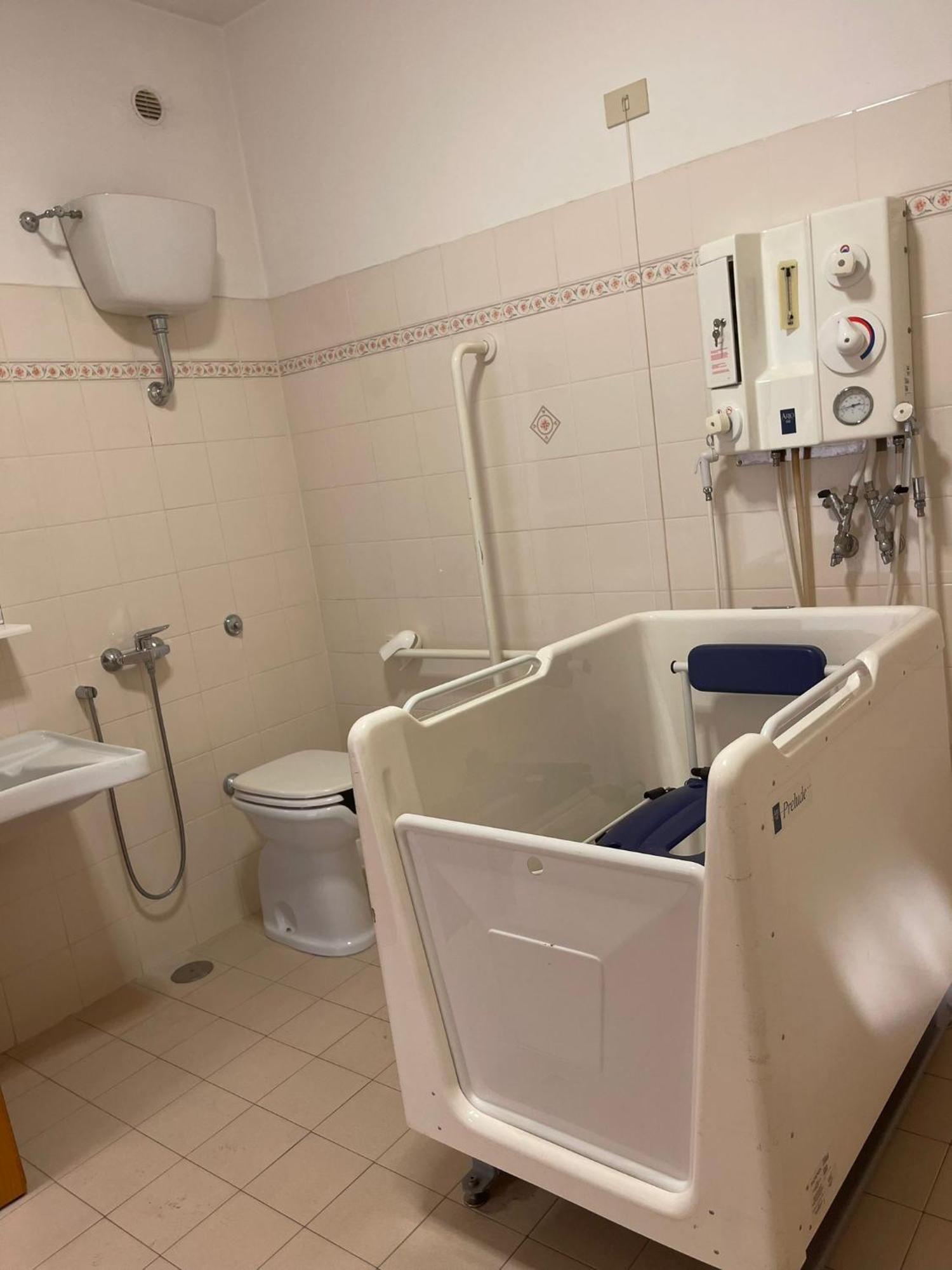 Hostel Ah Roma Zewnętrze zdjęcie