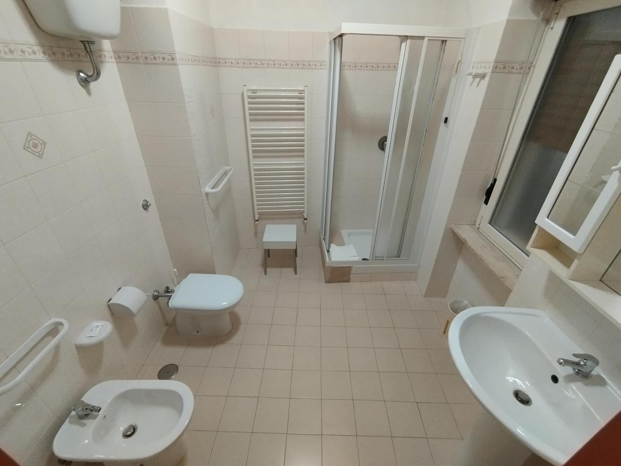 Hostel Ah Roma Zewnętrze zdjęcie